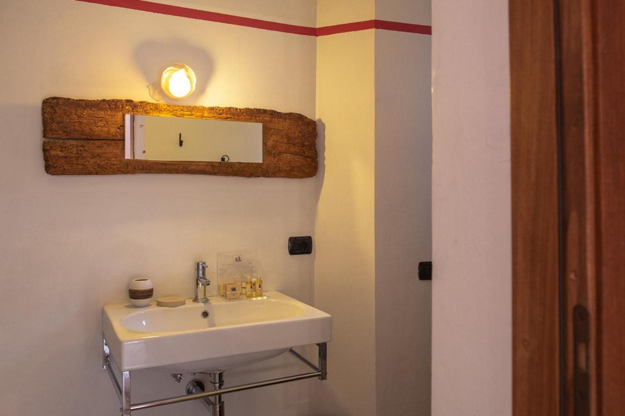 Bed and Breakfast Torre Della Botonta Castel Ritaldi Екстер'єр фото