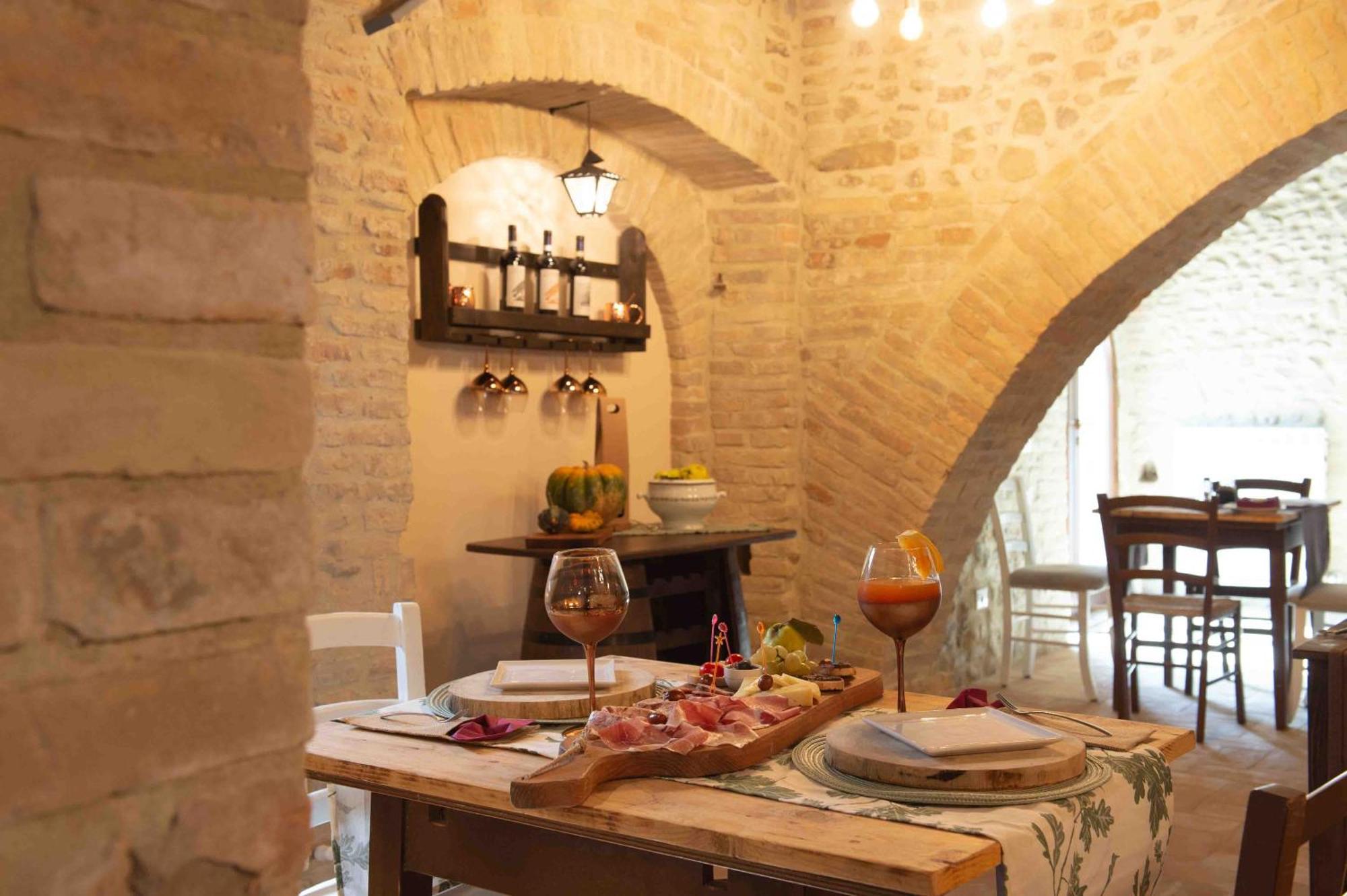 Bed and Breakfast Torre Della Botonta Castel Ritaldi Екстер'єр фото