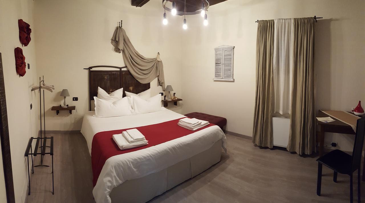 Bed and Breakfast Torre Della Botonta Castel Ritaldi Екстер'єр фото